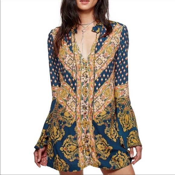 Free People Magic Mystery Tunic with Flared Cuffs Size S - Picture 7 of 7